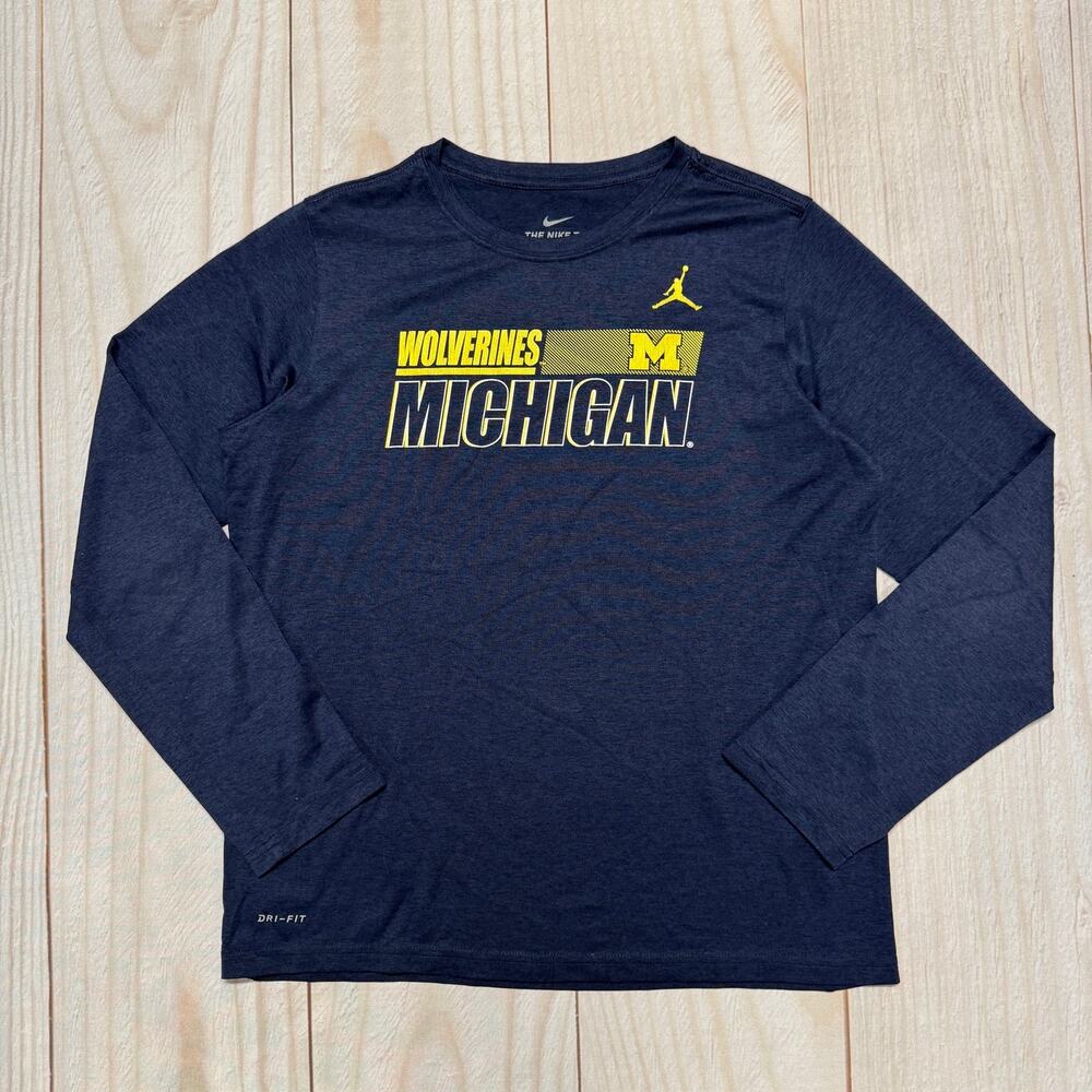Michigan Wolverines Nike Jordan Youth XL Dry Fit Athletic Long-Sleeve T-Shirt